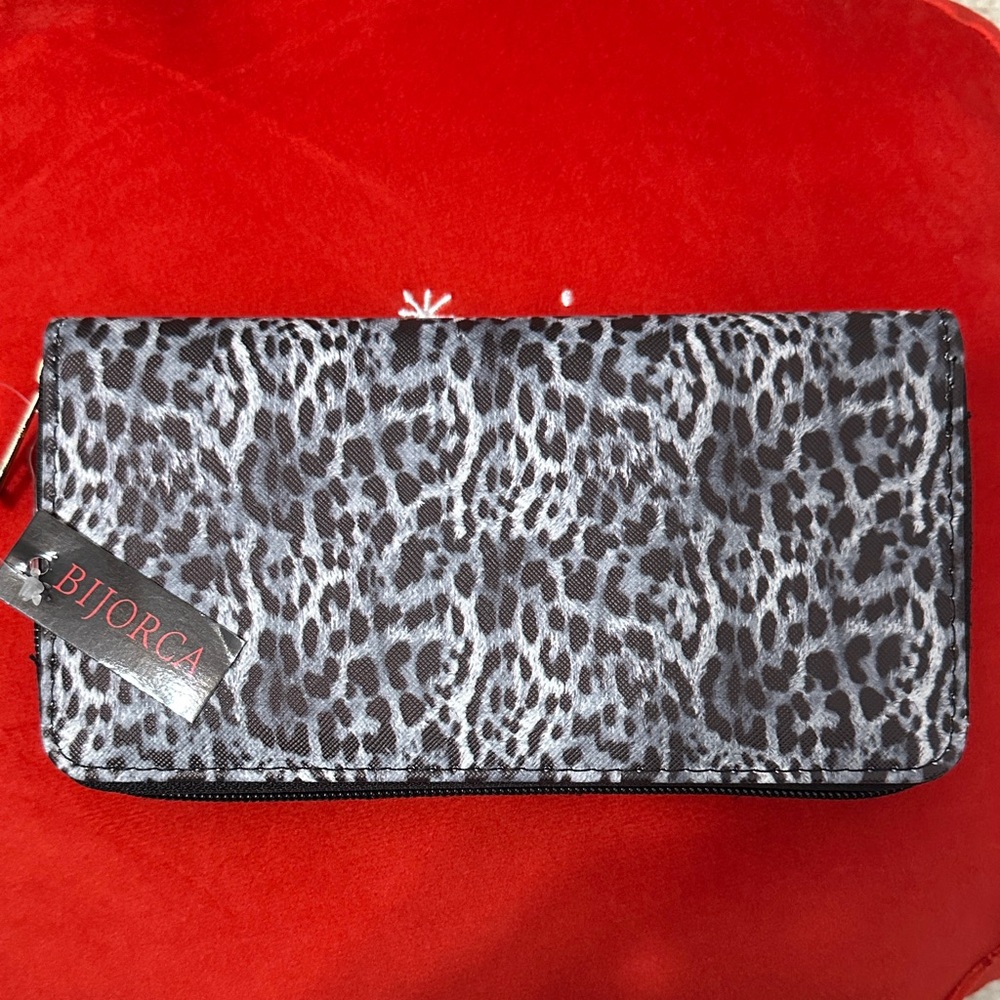 Bjorca Leopard Print Women's Wallet - Black and Gray